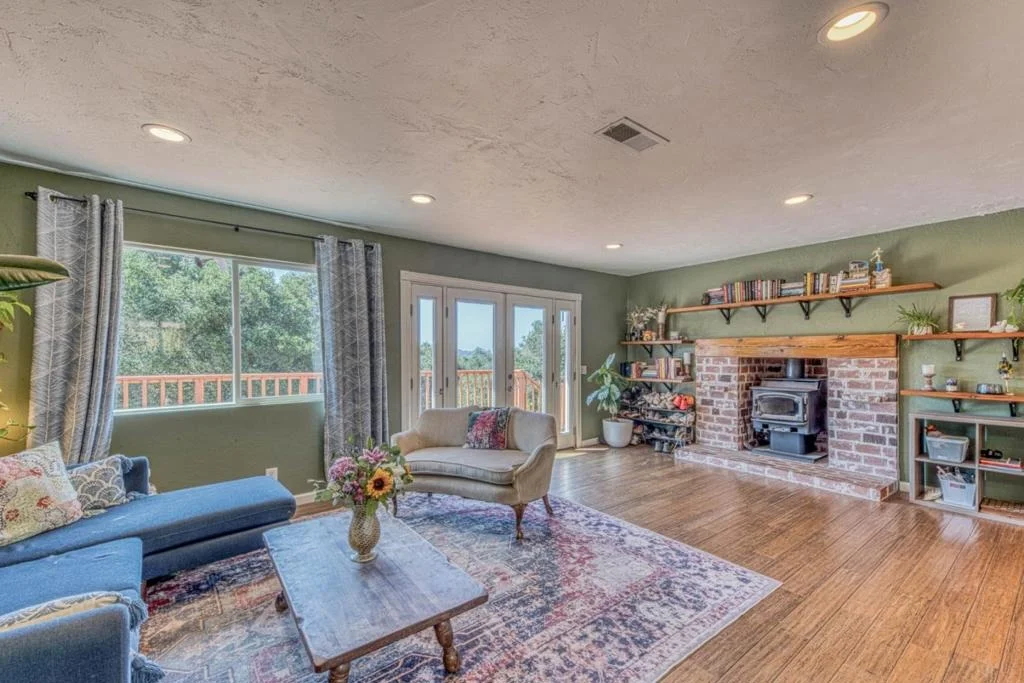 Photo of 19085 Marjorie Road
