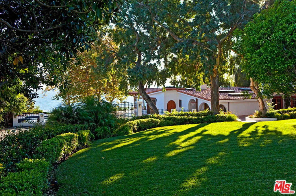 Photo of 32752 Pacific Coast Highway