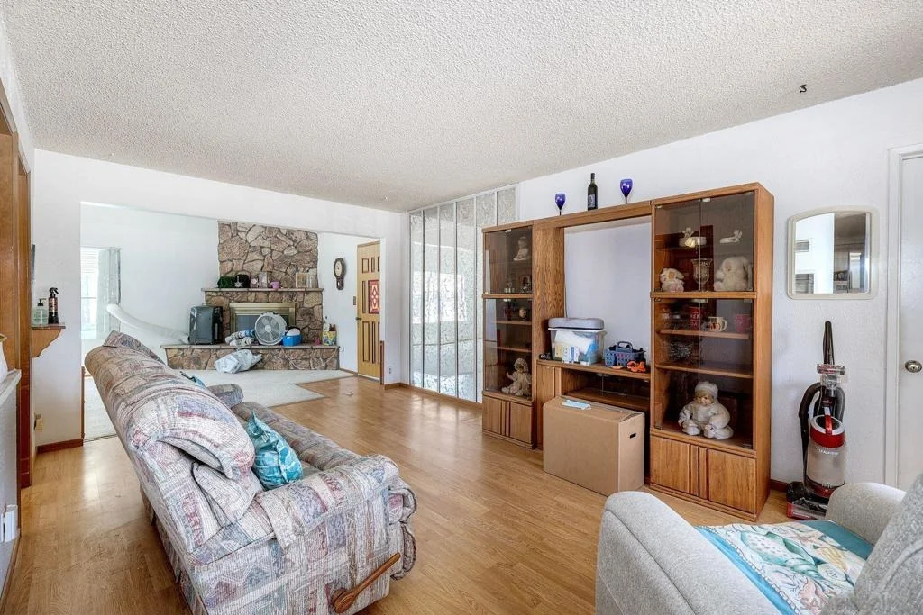 Photo of 965 Spinel Ave