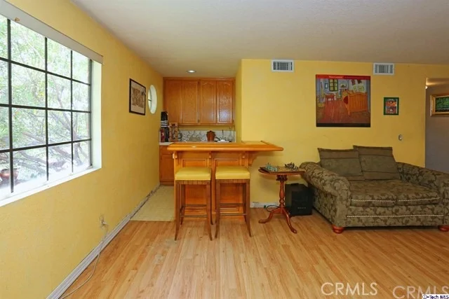 Photo of 10602 Pinyon Avenue