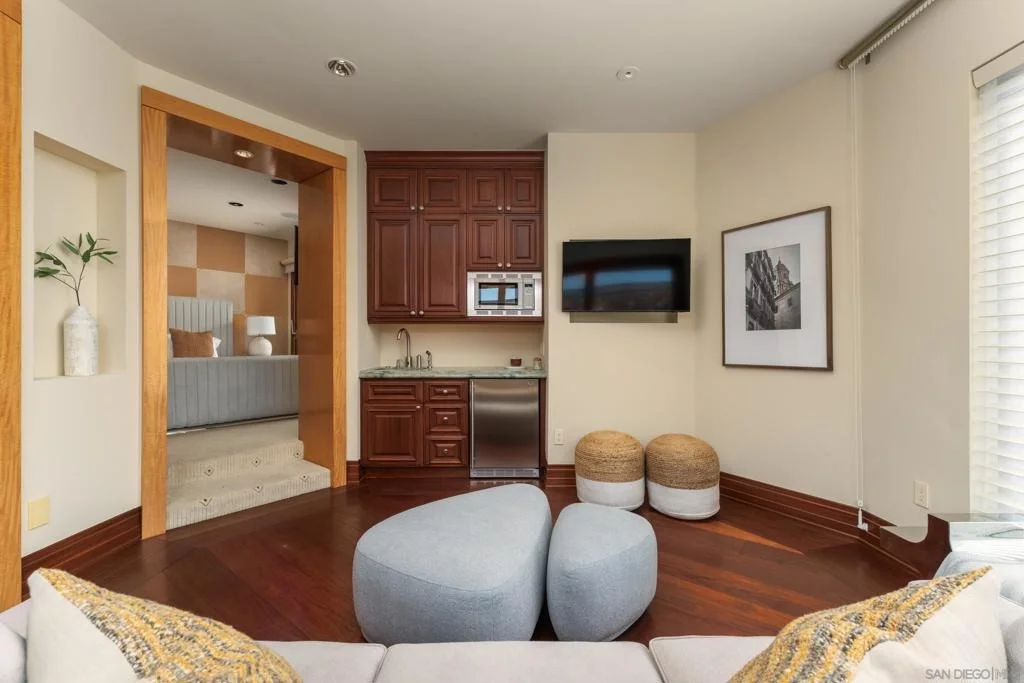 Photo of 1828 Spindrift Dr