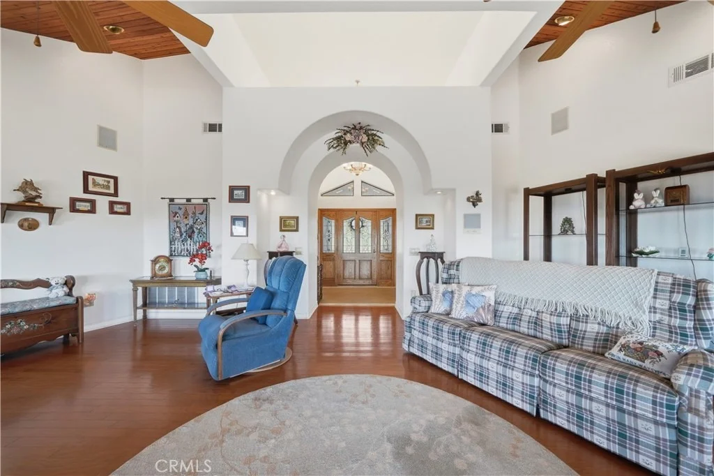 Photo of 39275 Chaparral