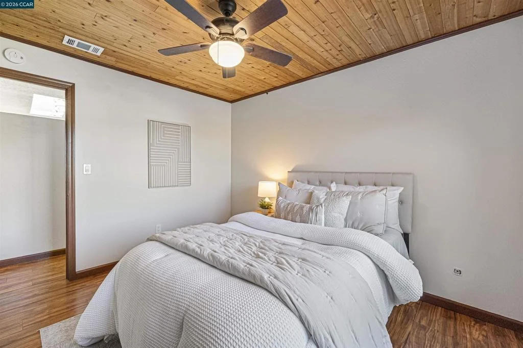 Photo of 912 Marie Ave