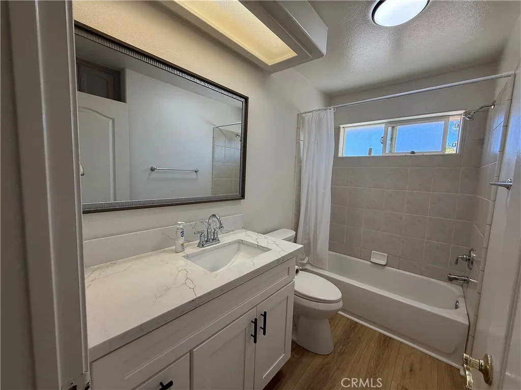 Photo of 6439 Lime