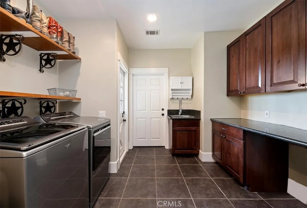 Photo of 16420 Rocky Glen Road