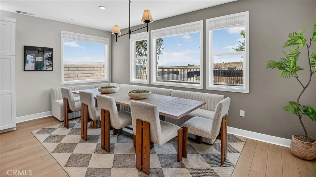 Photo of 28004 Plateau Terrace