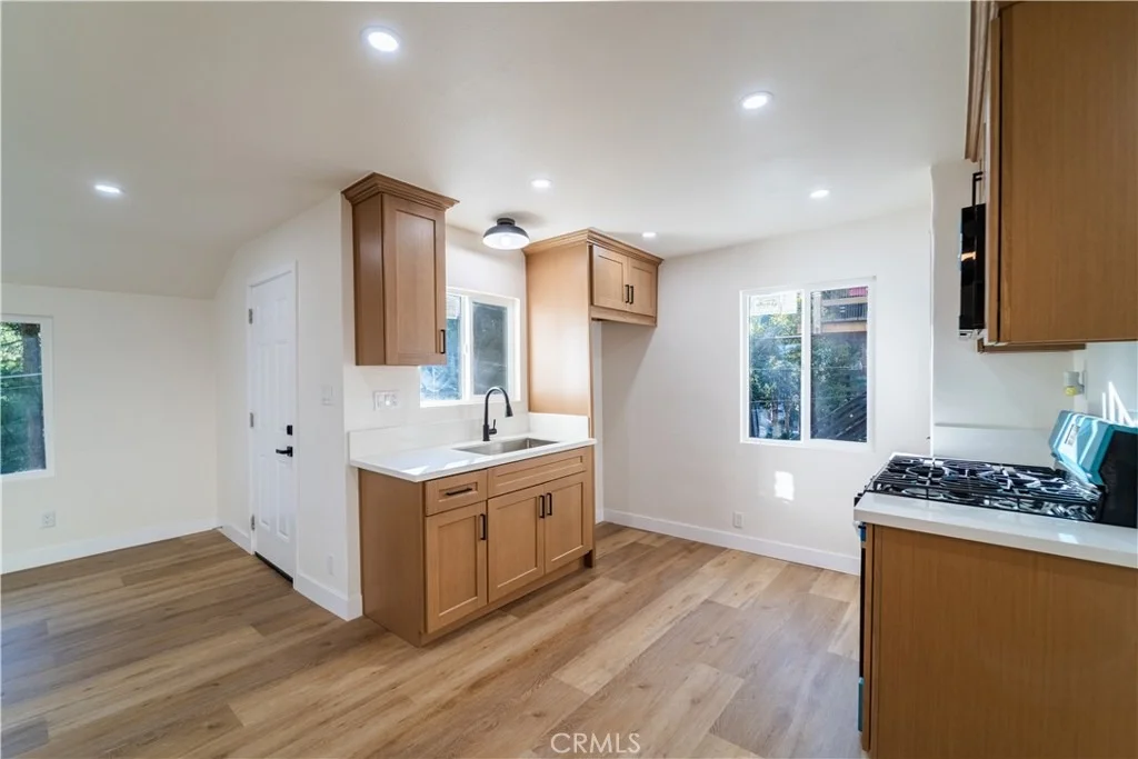 Photo of 744 Woodland
