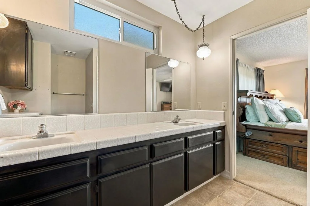 Photo of 590 Elm Tree Lane