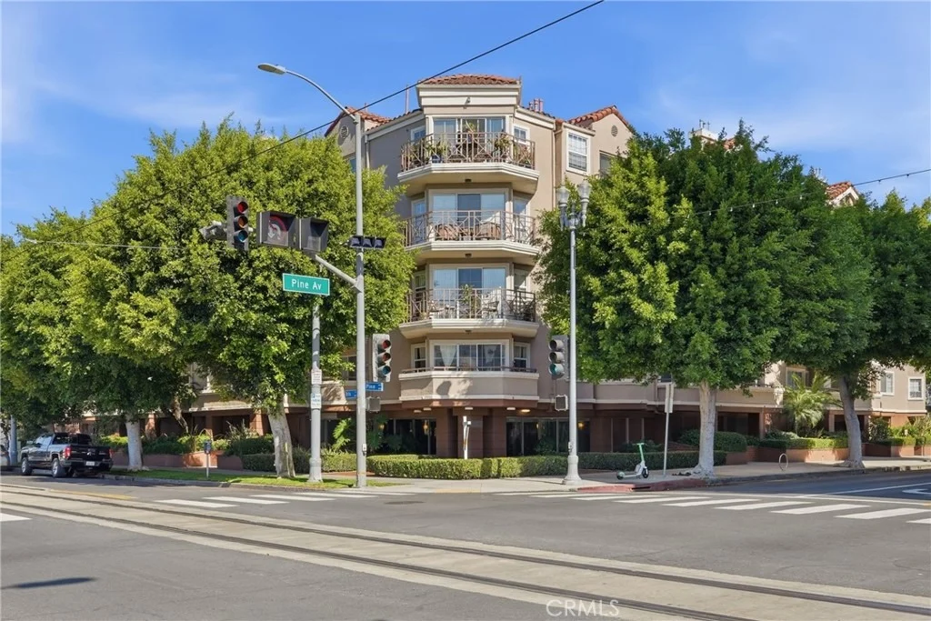Photo of Unit 104 at 801 Pine