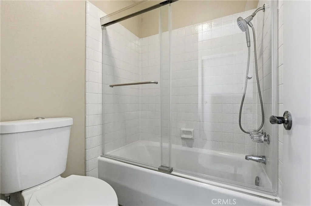 Photo of 651 Edith
