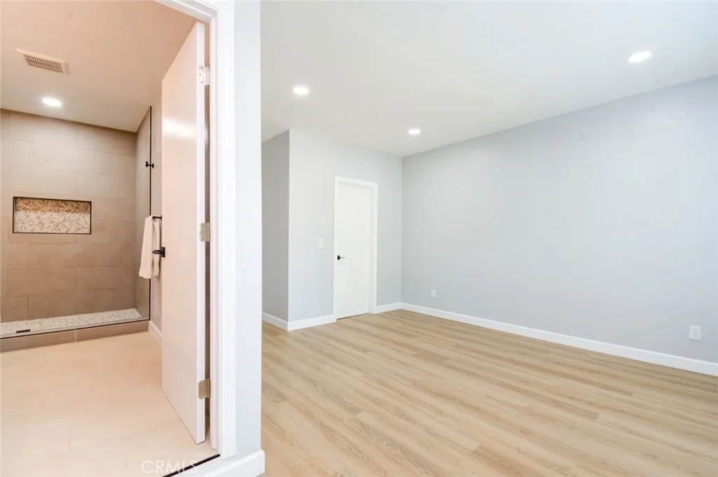 Photo of 306 W Porter