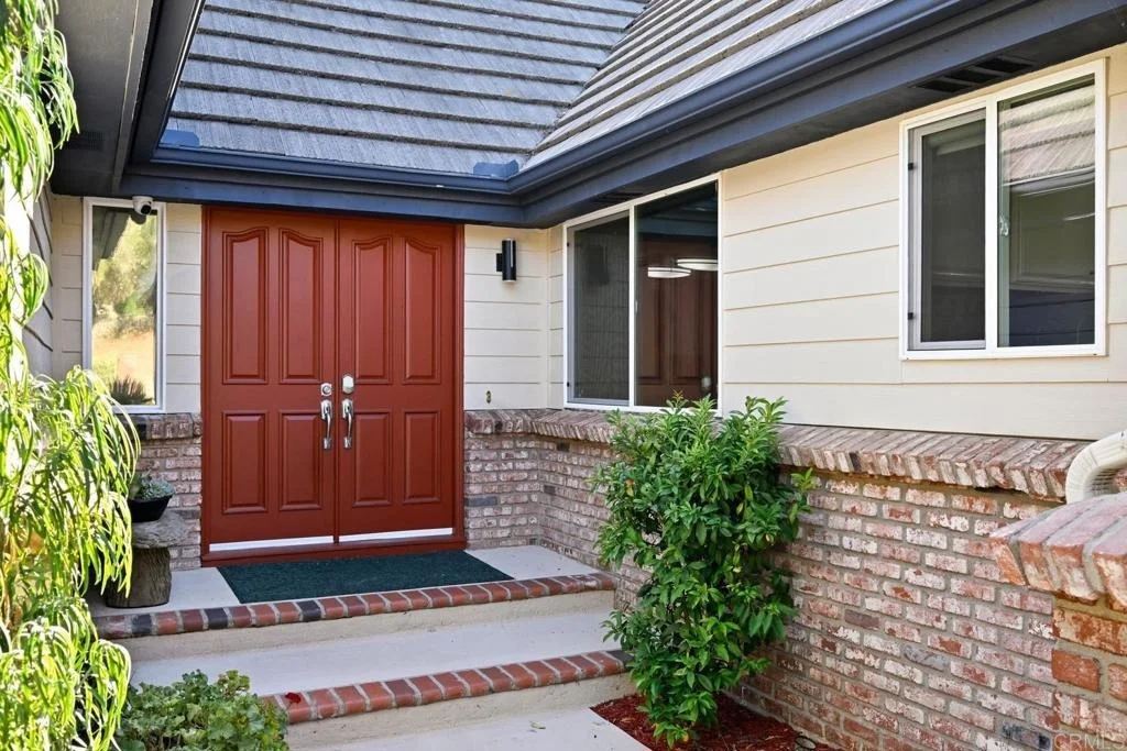 Photo of 1118 Orangewood Drive