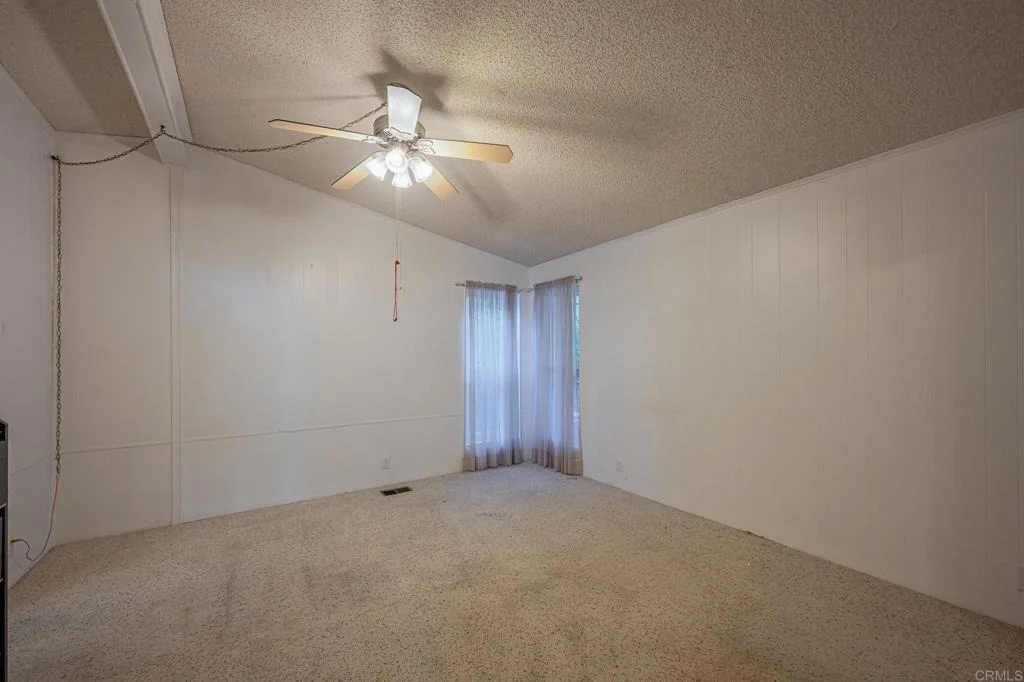 Photo of Unit 175 at 4650 Dulin