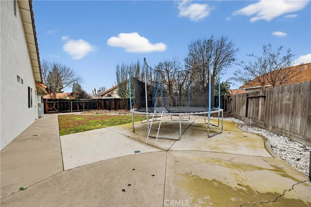 Photo of 724 Robin Drive