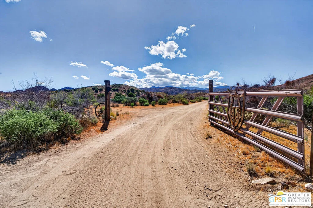 Photo of 53408 Stud Valley Road