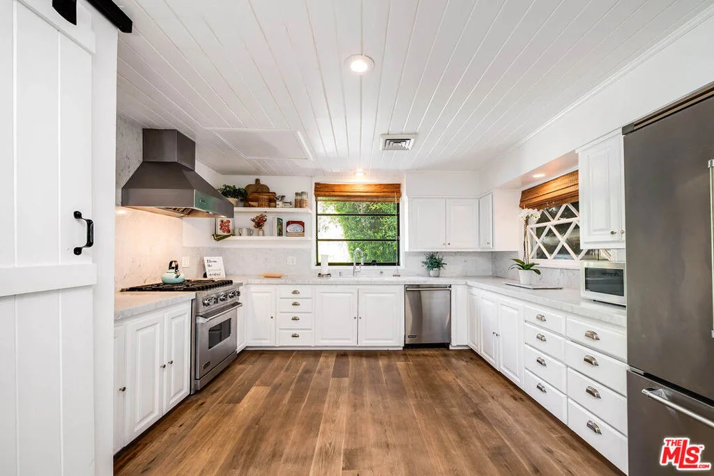 Photo of 9828 Easton Drive