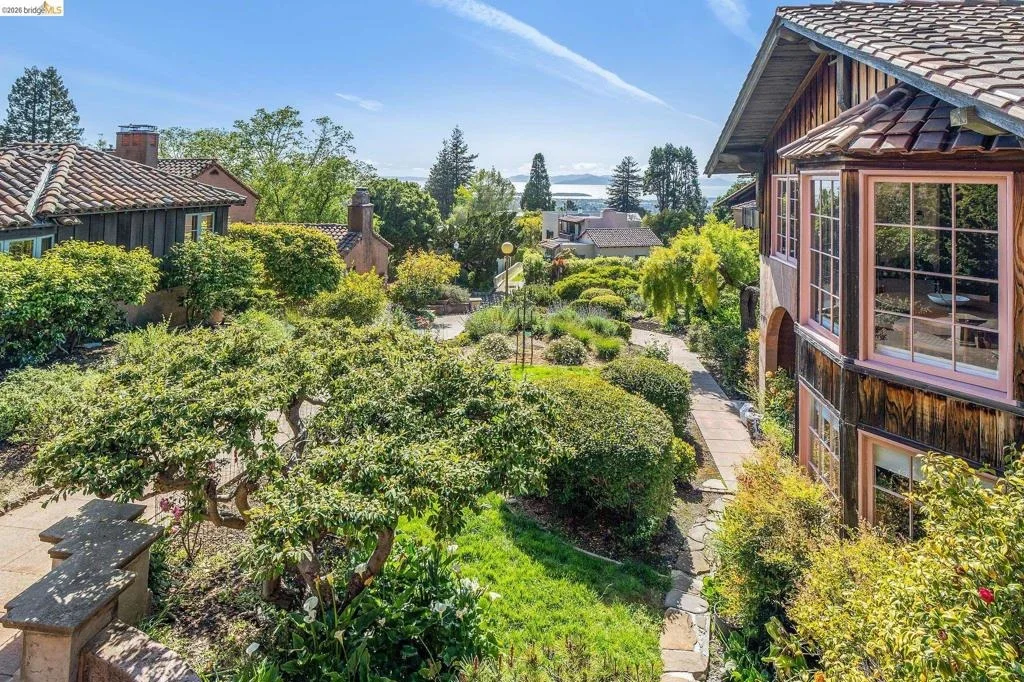 Photo of 2501 ROSE WALK