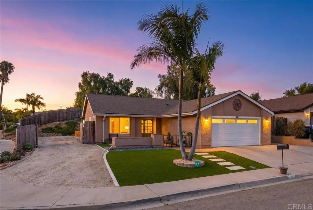 Photo of 329 Calle Adela