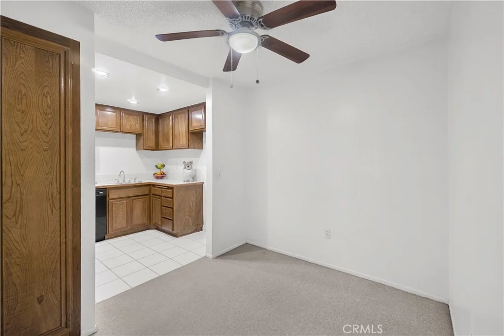 Photo of Unit 22 at 3054 Associated
