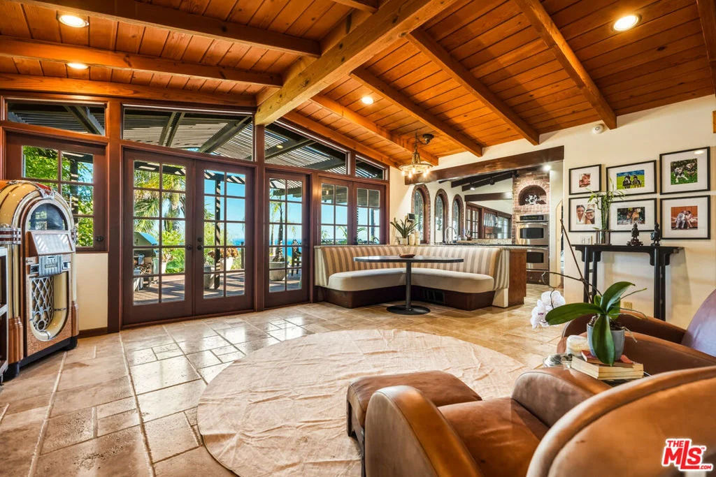 Photo of 3400 Coast View Drive