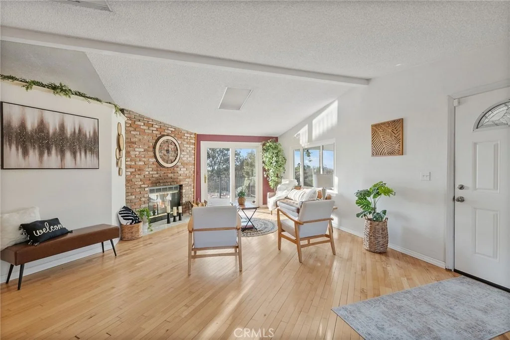 Photo of 20204 Lakeridge