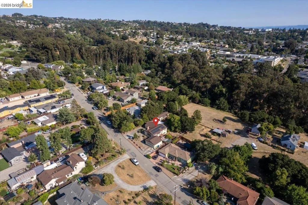 Photo of 2721 Hidden Ln