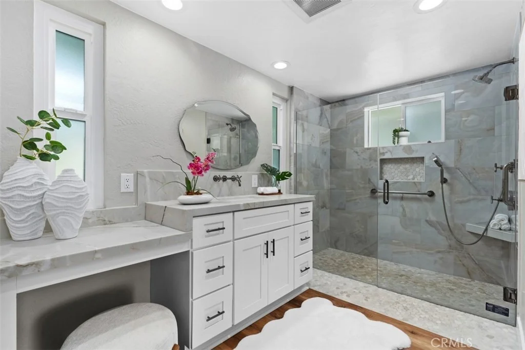 Photo of 2820 Via Montecito