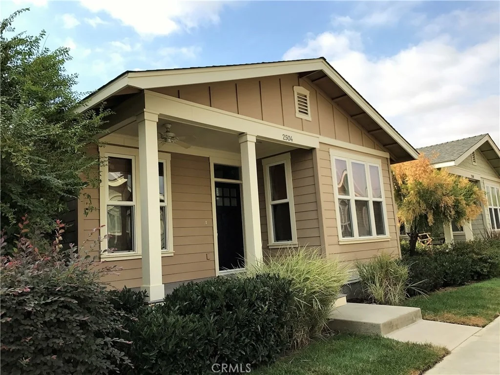 Photo of 2504 England Street
