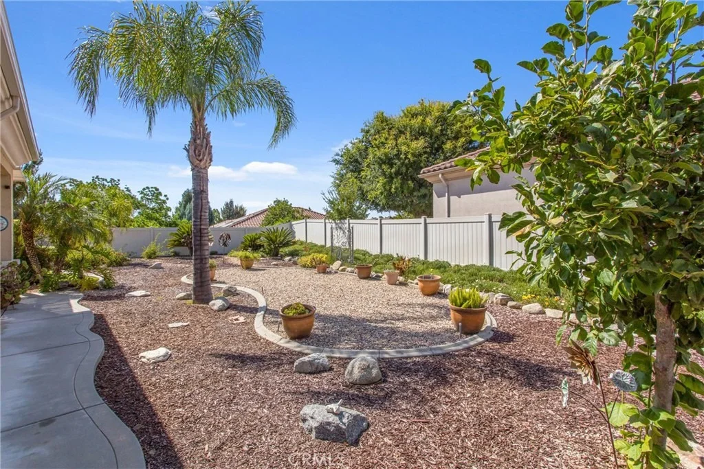 Photo of 1709 Reyes