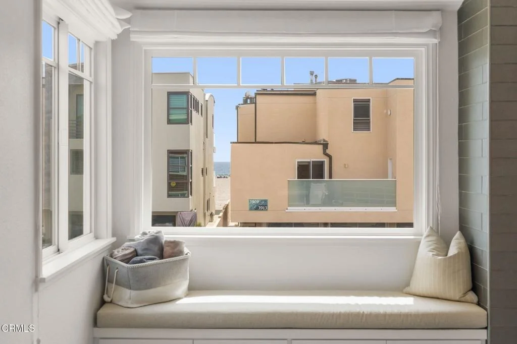 Photo of 3908 Ocean Drive