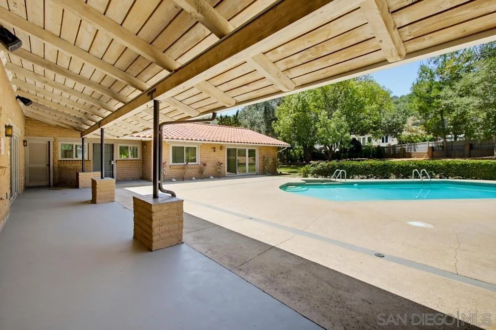 Photo of 1735 Tecalote Drive