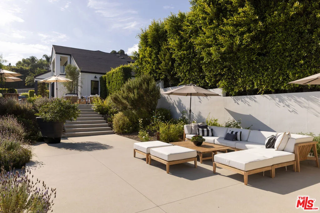 Photo of 5944 Cavalleri Road