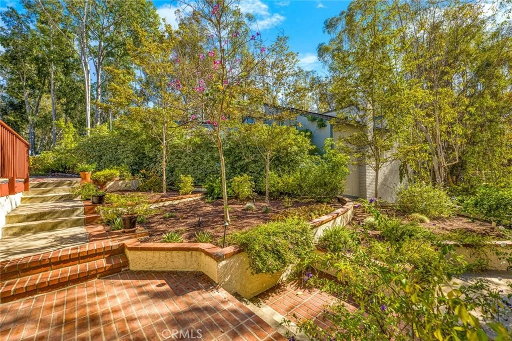 Photo of 22431 Forest Hill