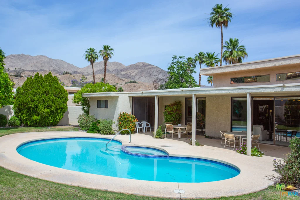 Photo of 72685 SOMERA Road