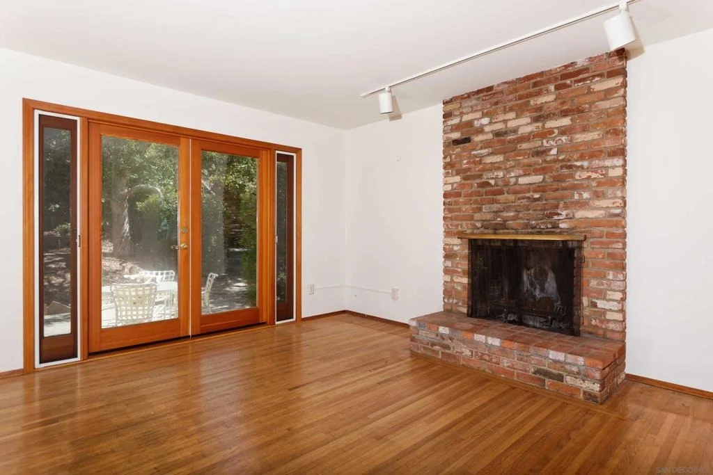Photo of 6381 Castejon