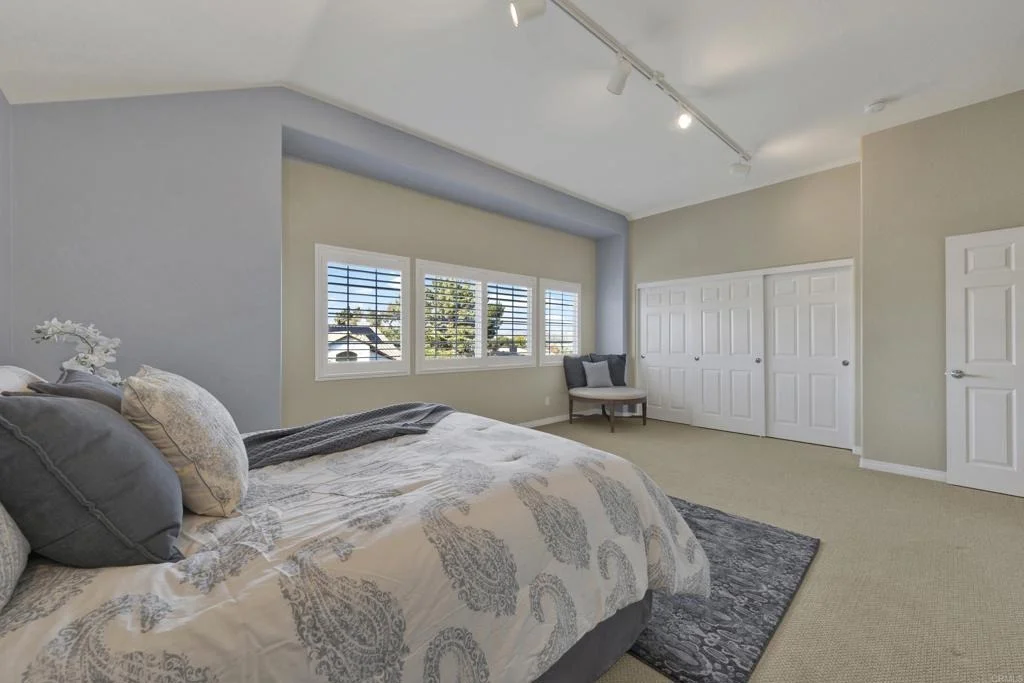 Photo of 3733 Southridge Way