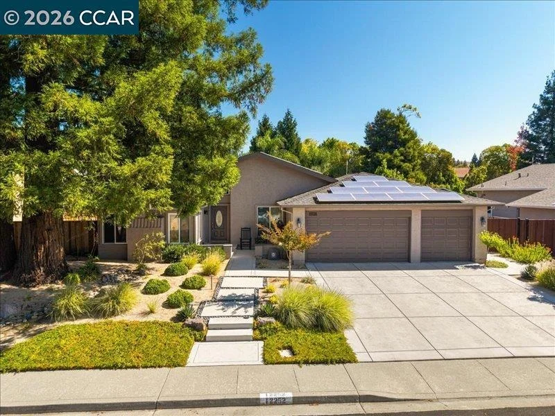 Photo of 12252 Toluca Dr