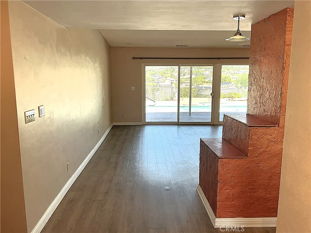 Photo of 11735 Peach Tree