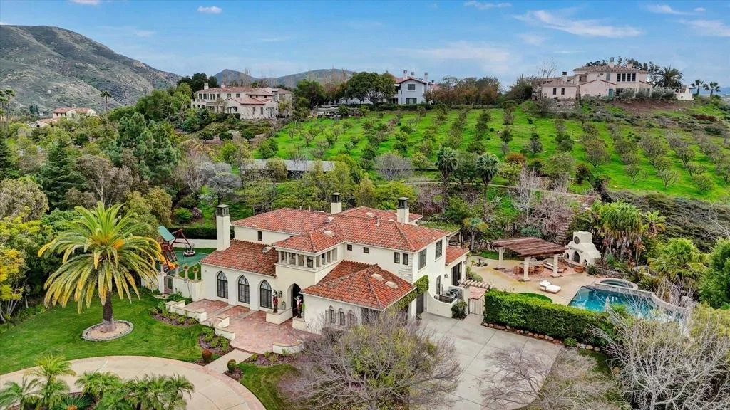 Photo of 17839 La Amapola