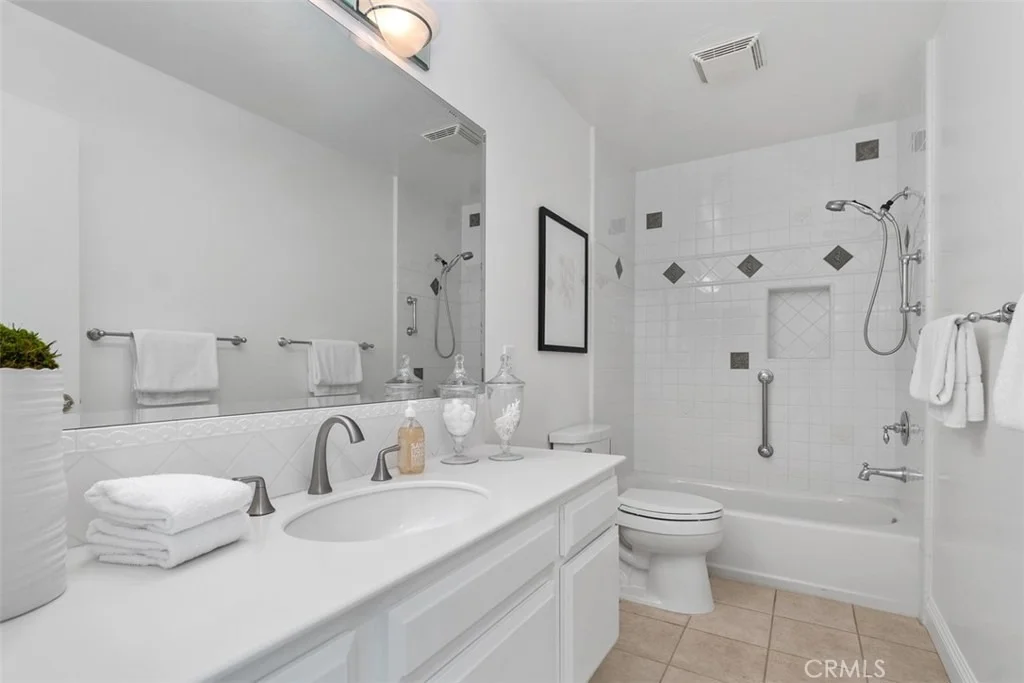 Photo of 23297 Pompeii Drive