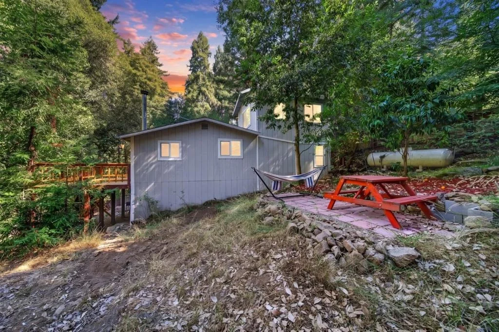 Photo of 121 Mahogany Way