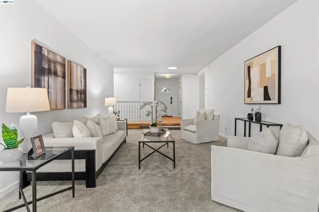 Photo of 4950 Black Ave