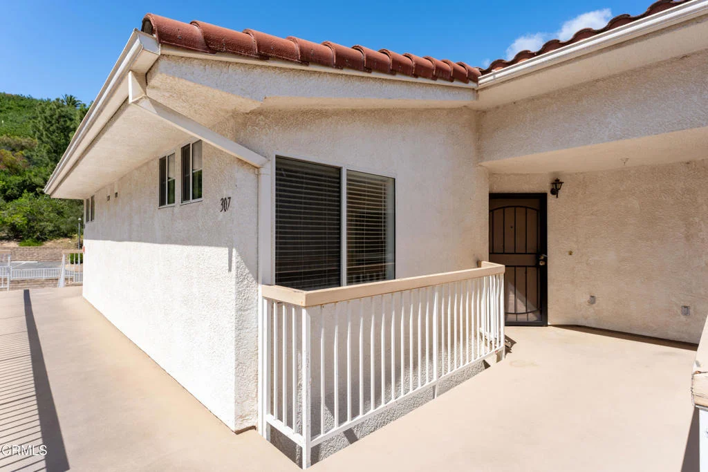 Photo of Unit 307 at 2913 Antonio Drive