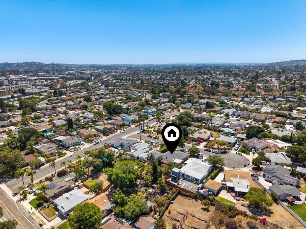 Photo of 6031 Sinton