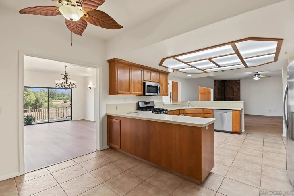 Photo of 333 Thomsen Way