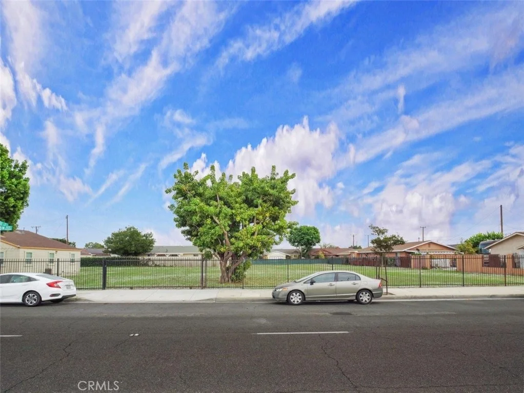 Photo of 22108 Avalon