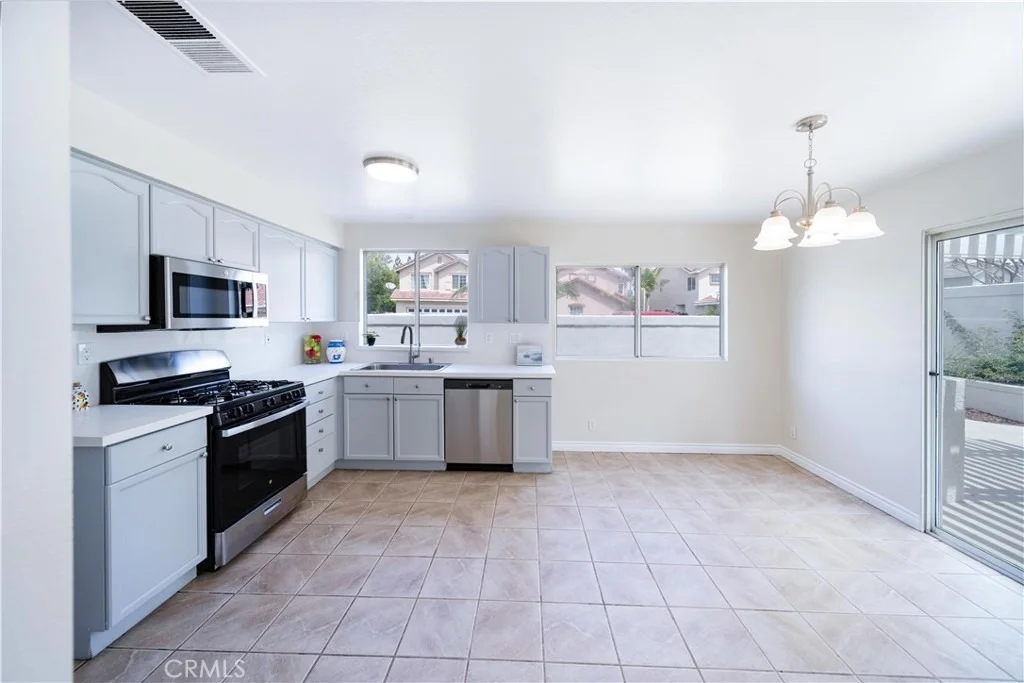 Photo of 877 Willowcreek