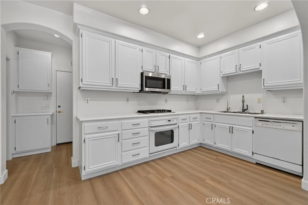 Photo of 90 Topaz