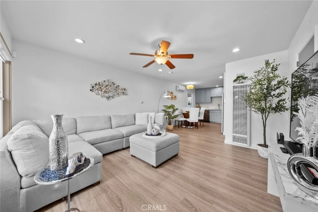 Photo of 1411 Broadway Place