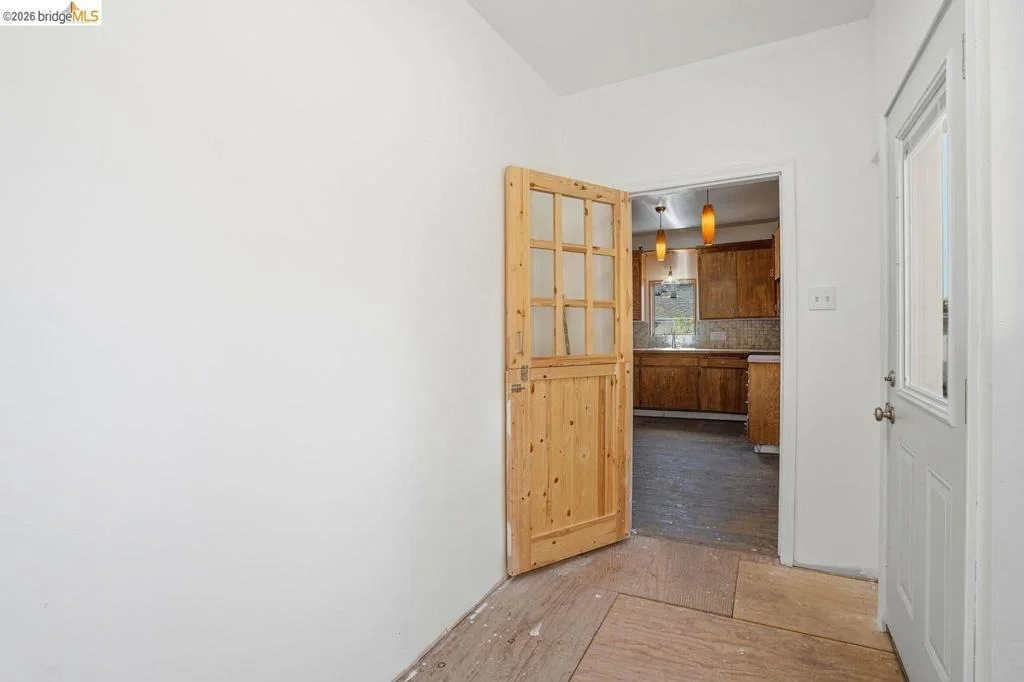 Photo of 522 63rd